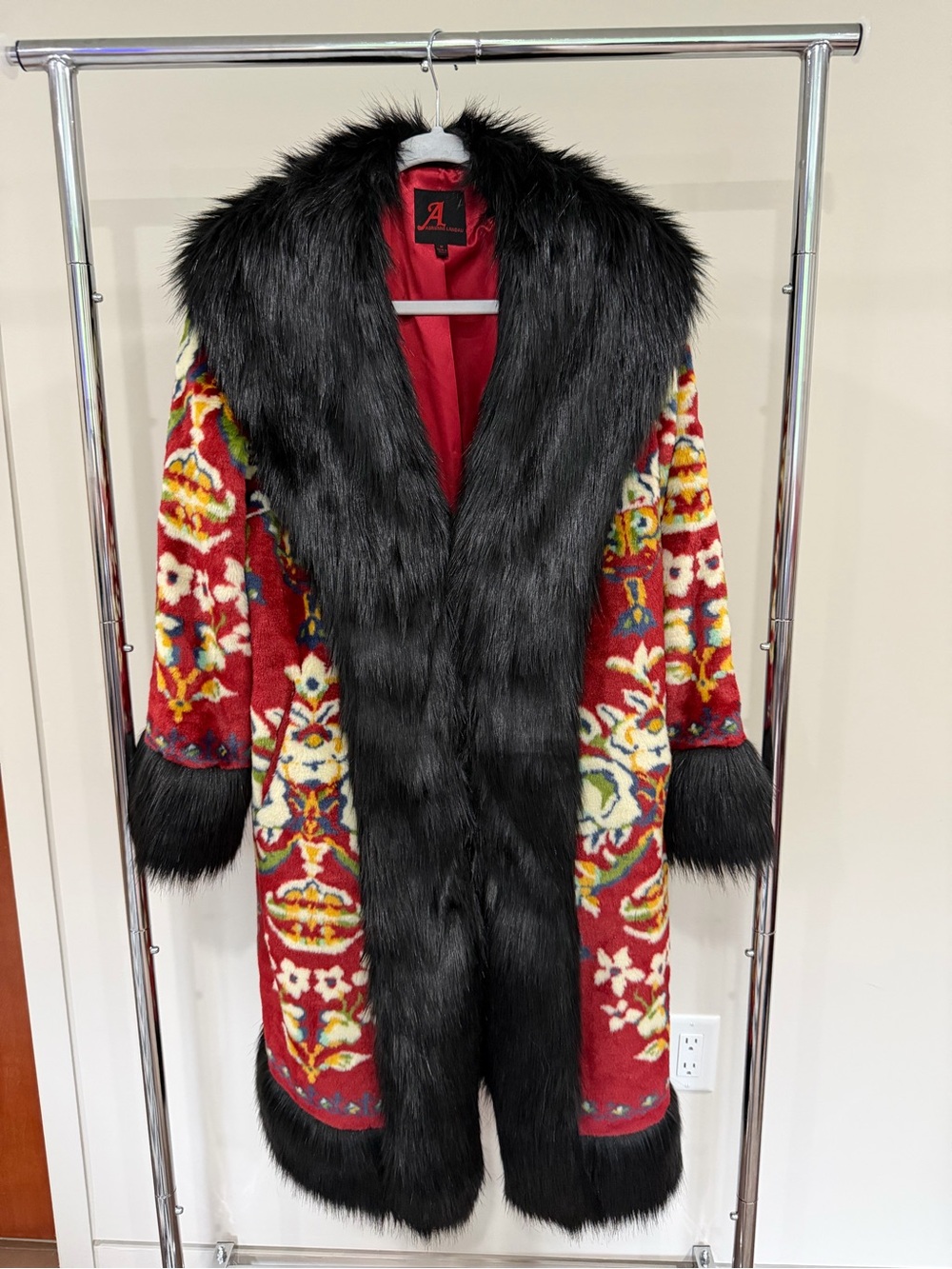 Adrienne Landau 2000s tapestry boho faux fur graphic long statement Coat size M